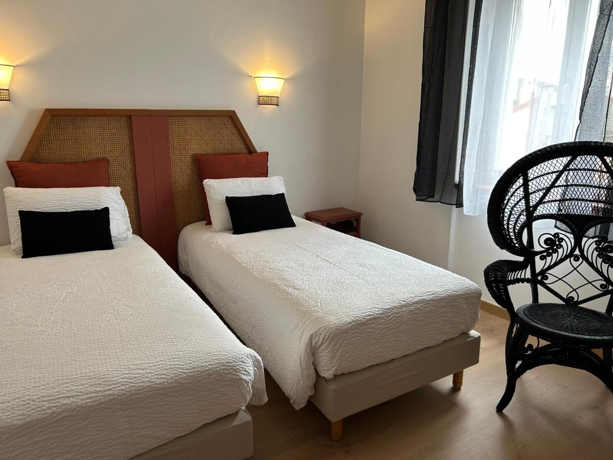 Hotel De France นาร์บอนน์ ภายนอก รูปภาพ